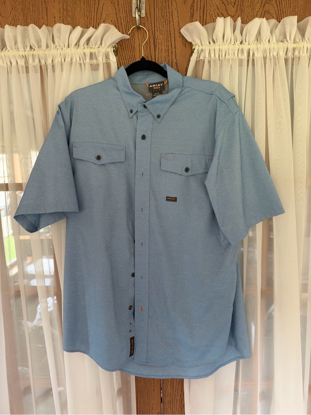 Ariat Men's Short Sleeve Button-Down Shirt in Light Blue